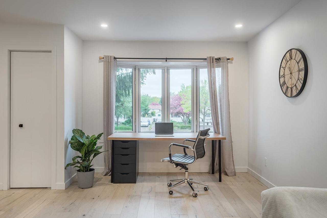 Free Parking Prime Location New Modern Condo Brossard Exterior foto
