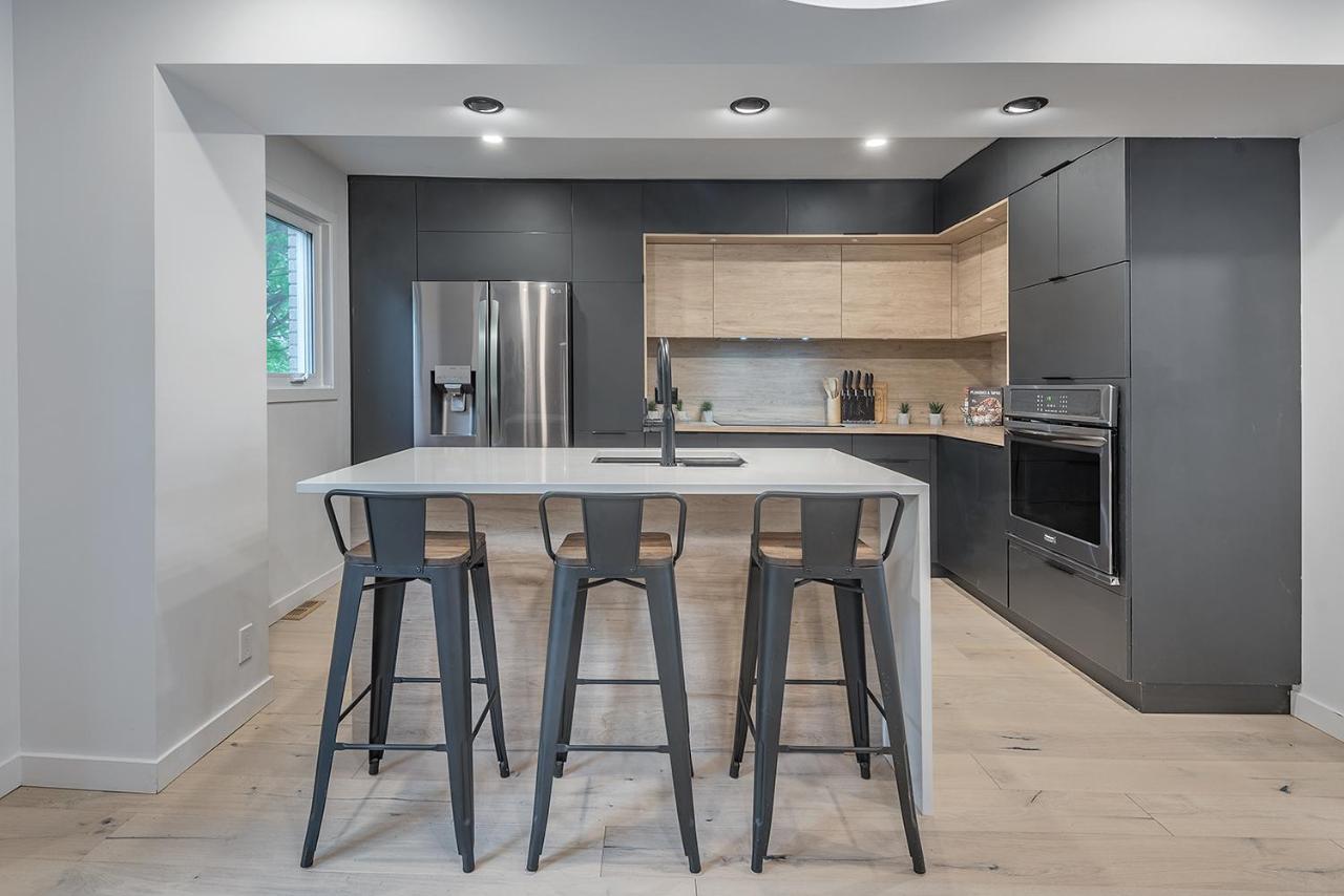 Free Parking Prime Location New Modern Condo Brossard Exterior foto